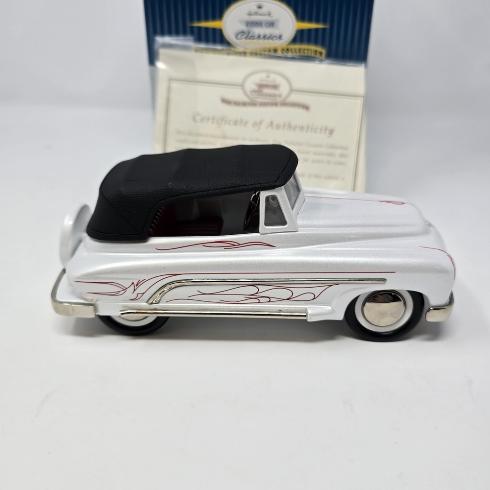 Hallmark Kiddie Car Classics 1950s Custom Convertible Don Palmiter QHG7101 White - Picture 4 of 15